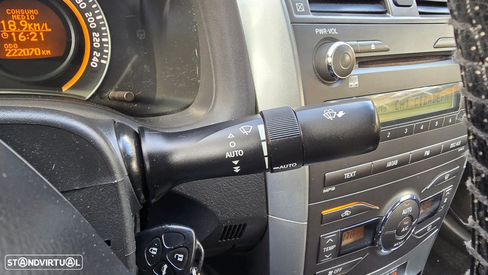 Toyota Corolla 1.4 D-4D - 15