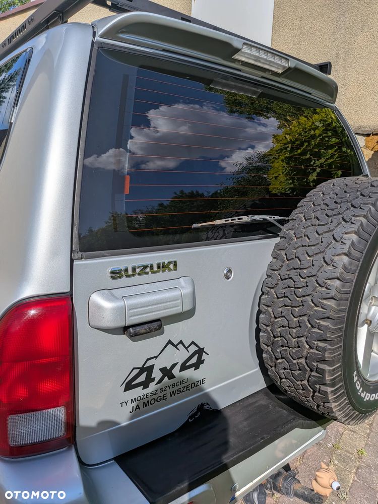 Suzuki Grand Vitara 2.7 V6 - 7