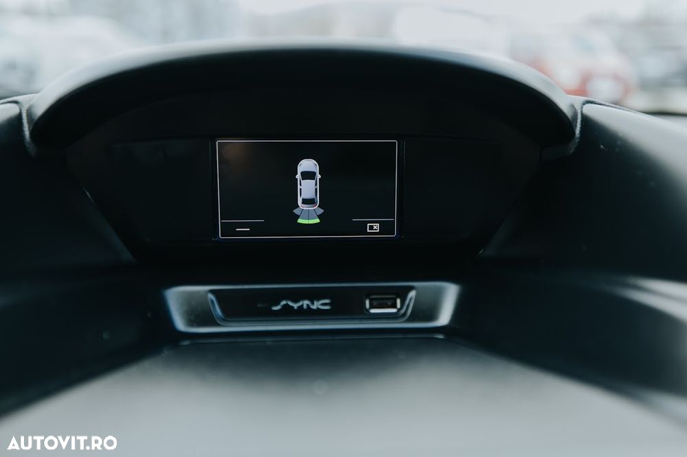 Ford Kuga 1.5 EcoBlue COOL&CONNECT - 15