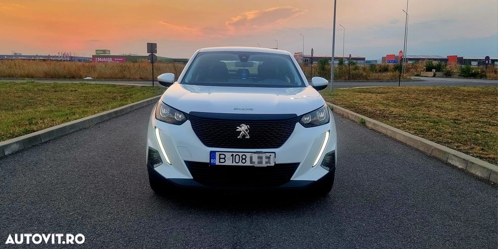 Peugeot 2008 BlueHDi 100 STOP & START Signature - 16