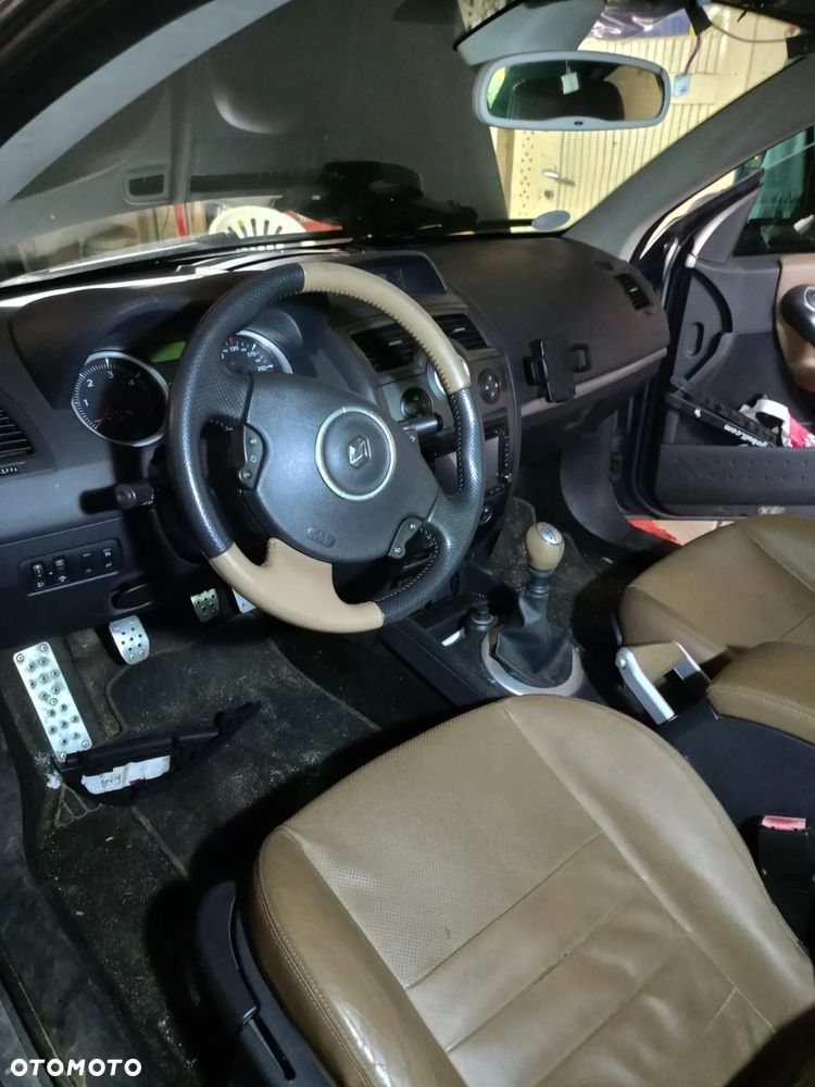 Renault Megane 1.9 dCi Dynamique - 2