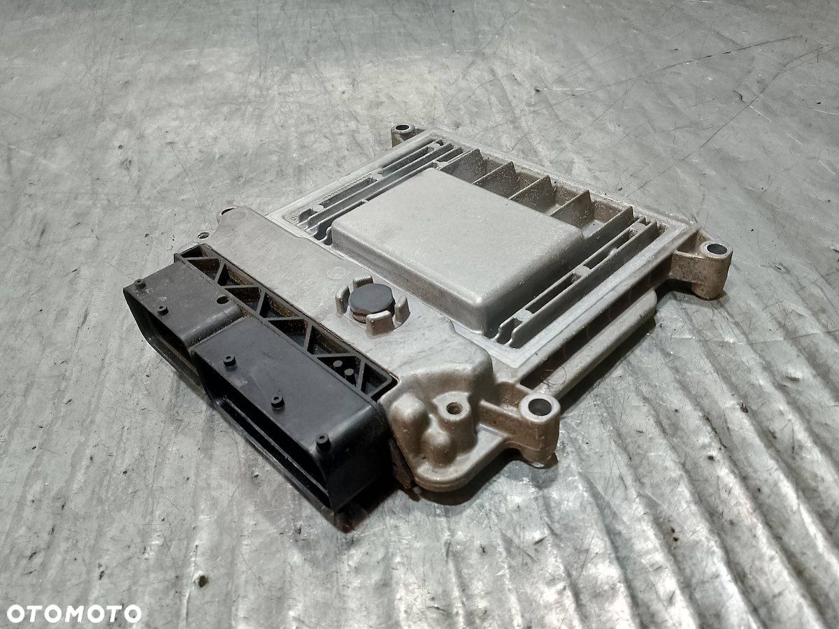 KOMPUTER, STEROWNIK KIA CEE'D I 39110-2B660 0261S04356 1.6 B - 1