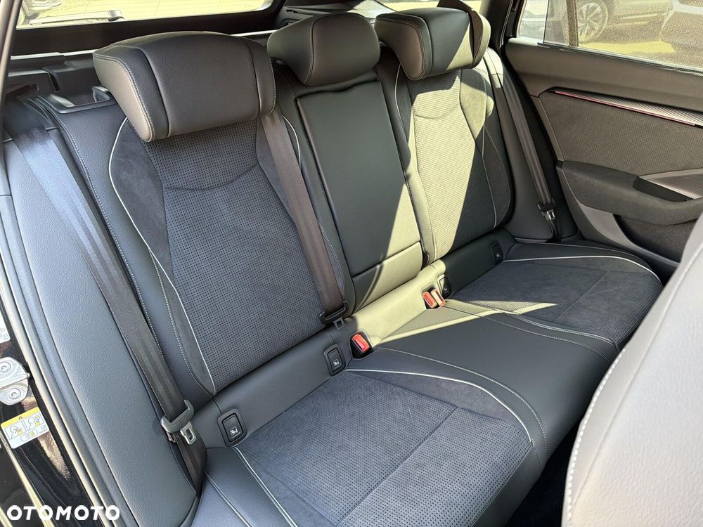 Skoda Superb 2.0 TDI SCR 4x4 Sportline DSG - 25