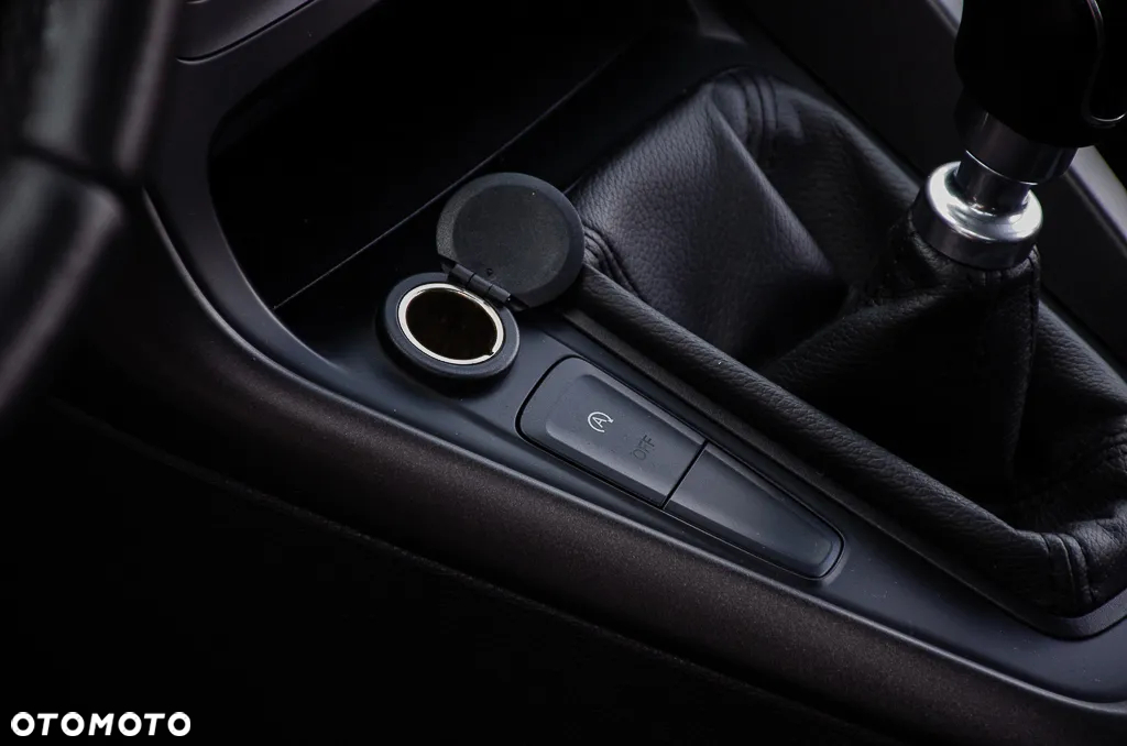 Ford Focus 1.5 EcoBlue Start-Stopp-System TITANIUM - 40