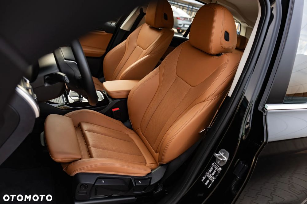 BMW X3 sDrive18d Advantage - 13