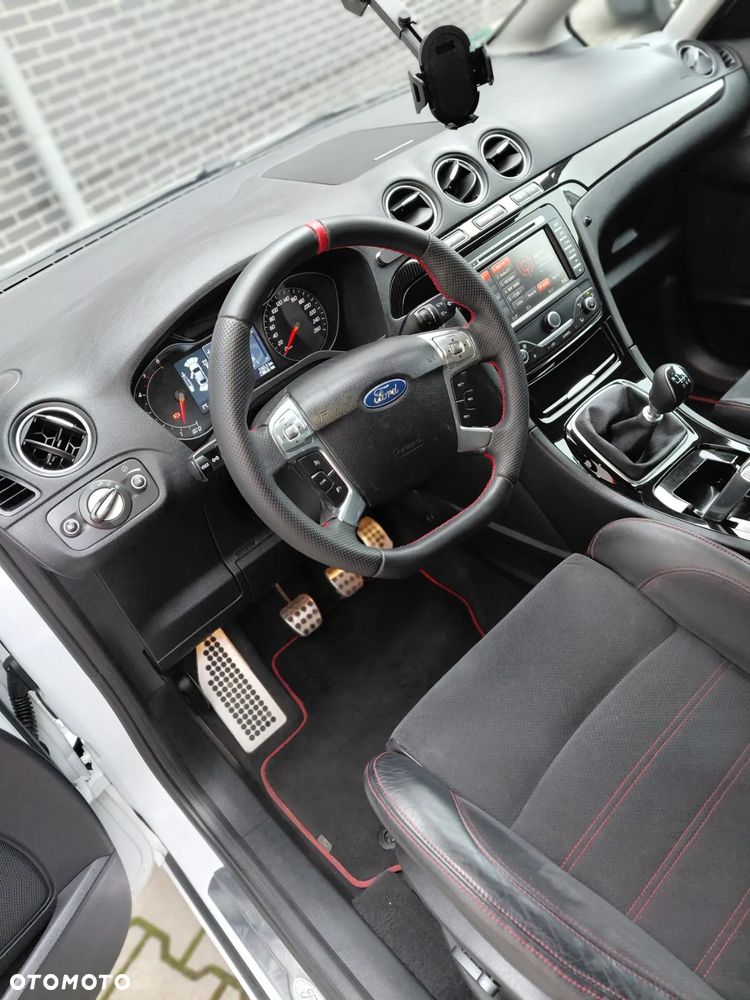 Ford S-Max 2.0 TDCi DPF Titanium X - 23