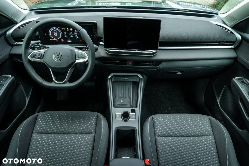 Volkswagen T-Roc - 24