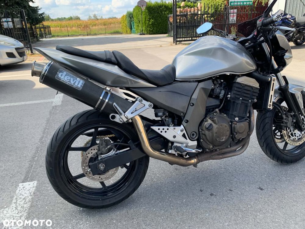 Kawasaki Z - 2