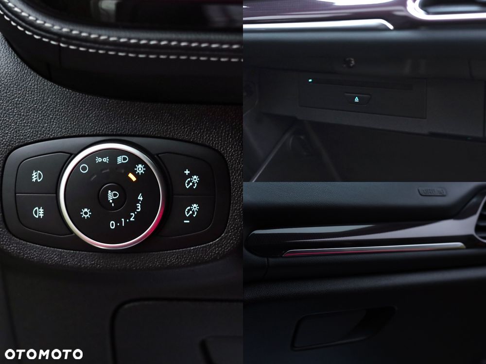 Ford Fiesta 1.0 EcoBoost S&S VIGNALE - 32