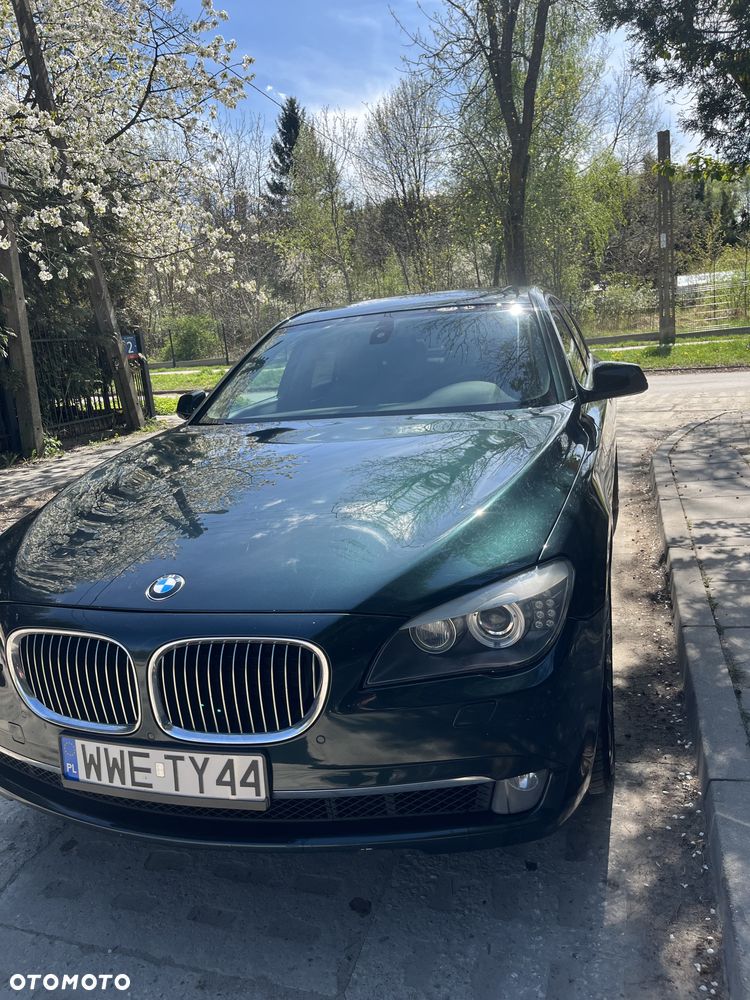 BMW Seria 7 740i - 2