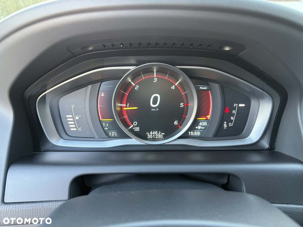 Volvo XC 60 D4 Geartronic Momentum - 13