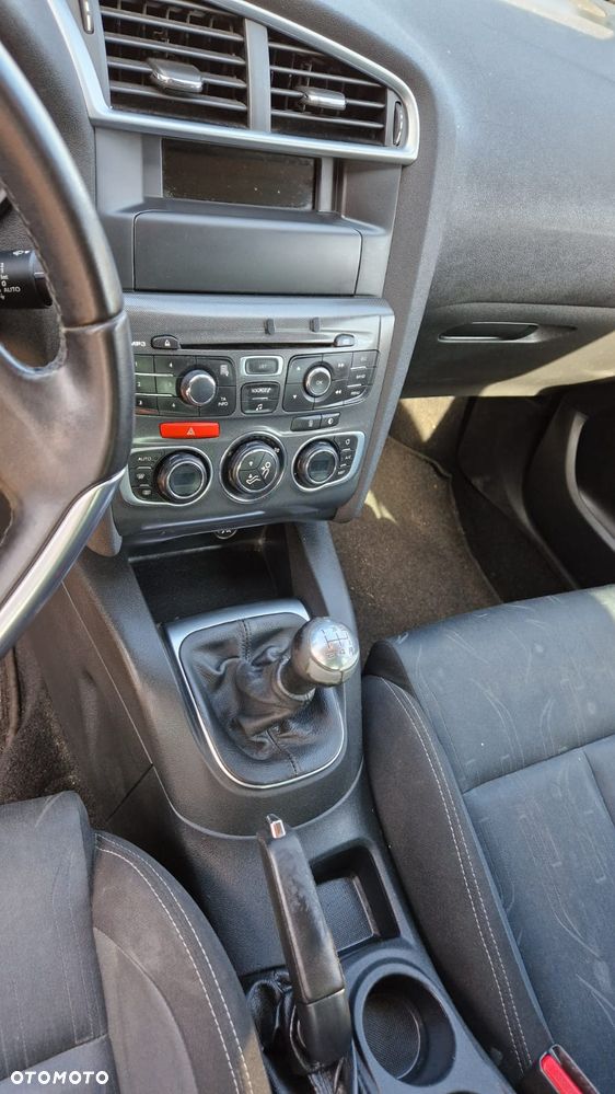 Citroën C4 VTi 120 Exclusive - 11