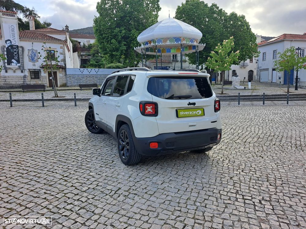 Jeep Renegade 1.0 T Night Eagle - 33