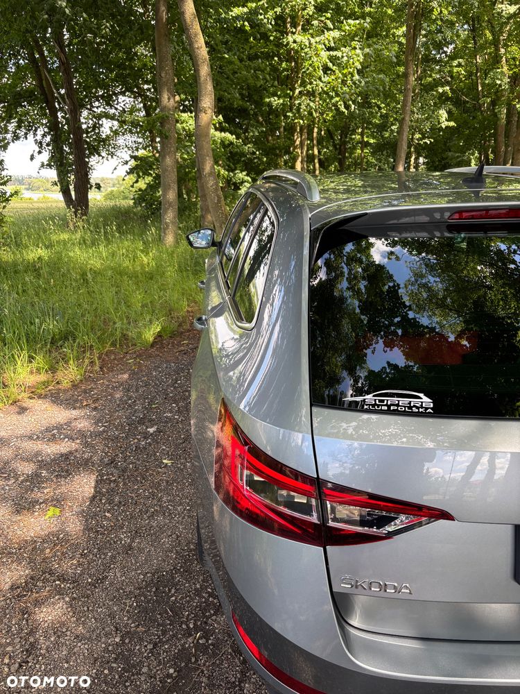Skoda Superb 2.0 TDI SCR 4x4 L&K DSG - 10