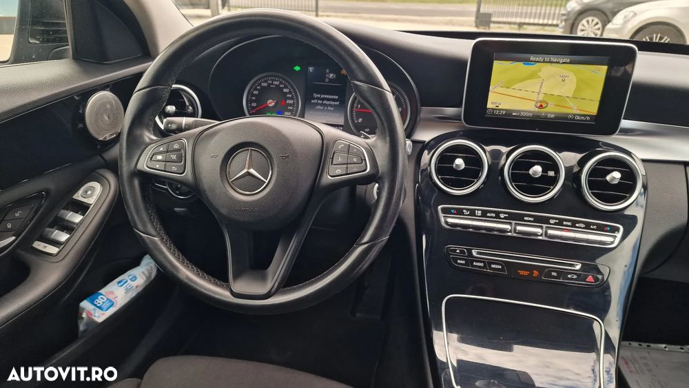 Mercedes-Benz C 220 (BlueTEC) d 7G-TRONIC Avantgarde - 19