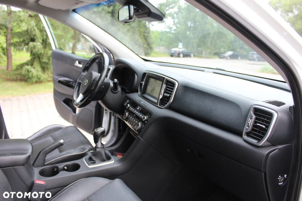 Kia Sportage 1.7 CRDI 2WD Attract - 27