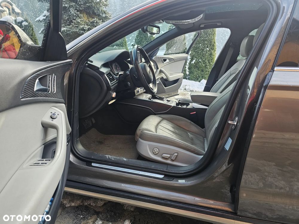 Audi A6 Allroad - 24