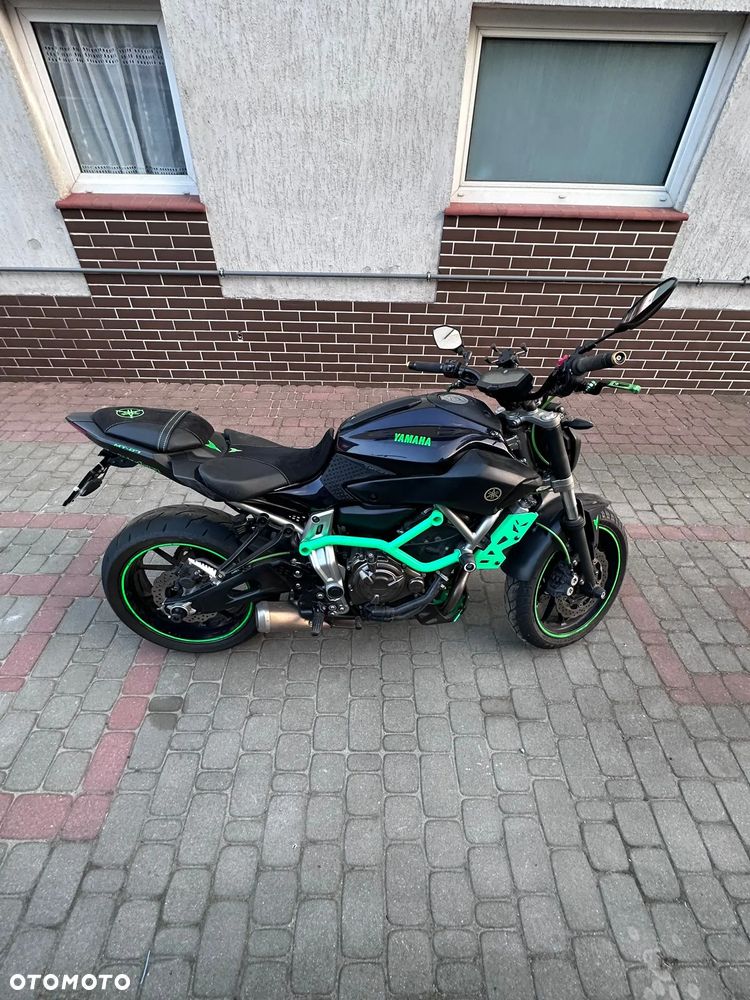 Yamaha MT - 3
