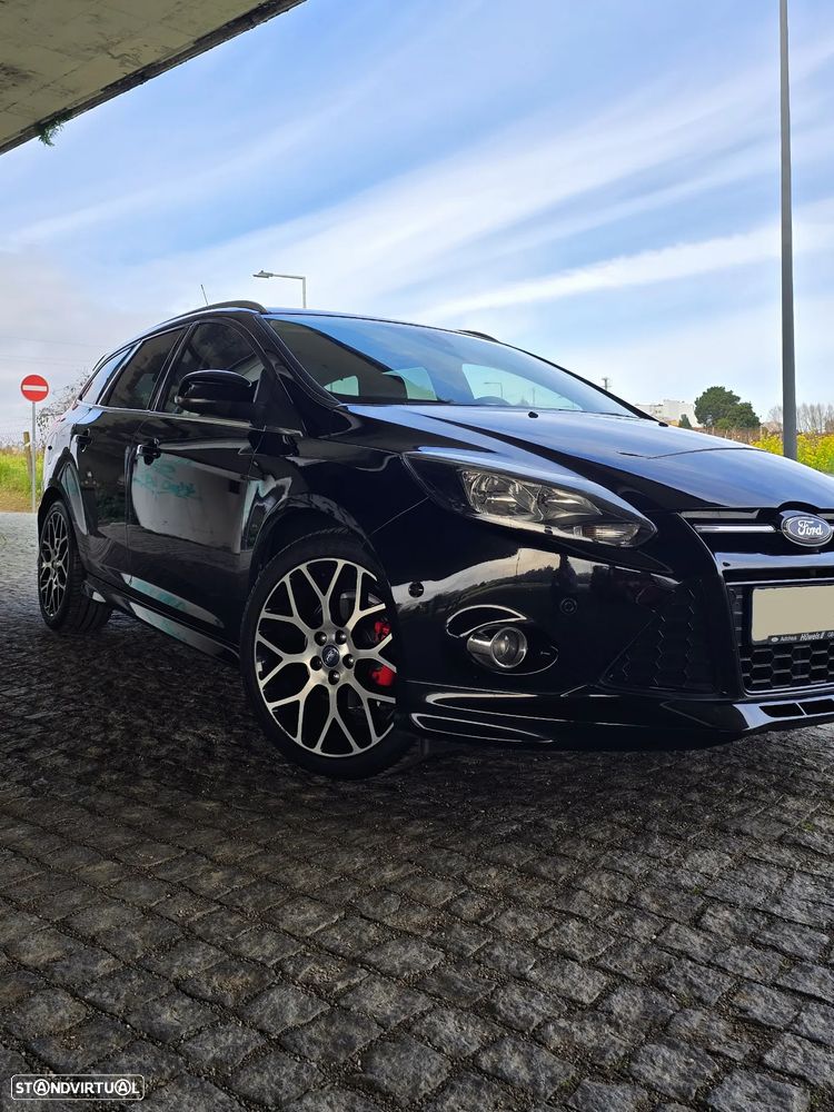 Ford Focus SW 1.0 EcoBoost S&S ST-Line - 11