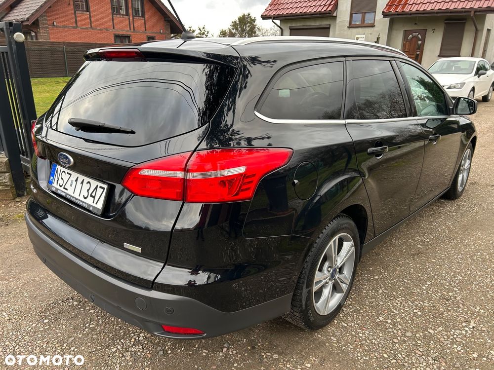 Ford Focus 1.0 EcoBoost Start-Stopp-System TITANIUM STYLE - 6