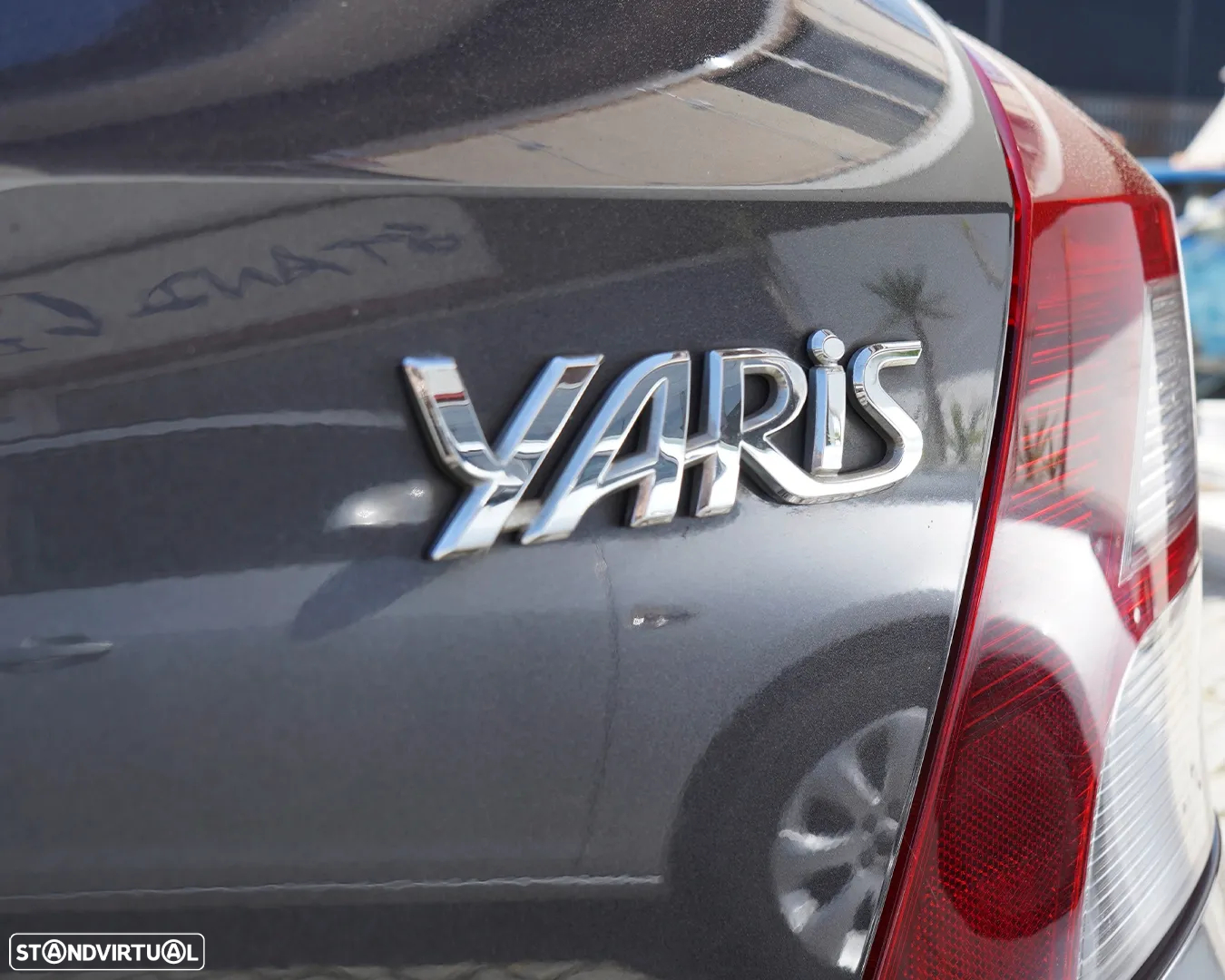 Toyota Yaris 1.0 VVT-i AC - 6