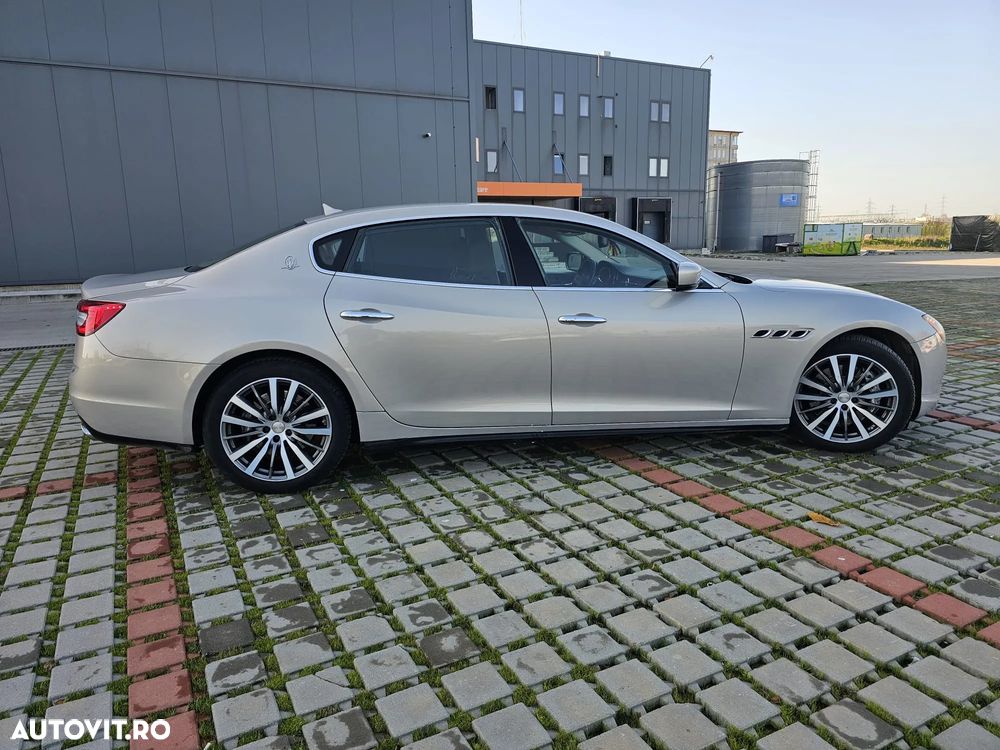 Maserati Quattroporte - 10