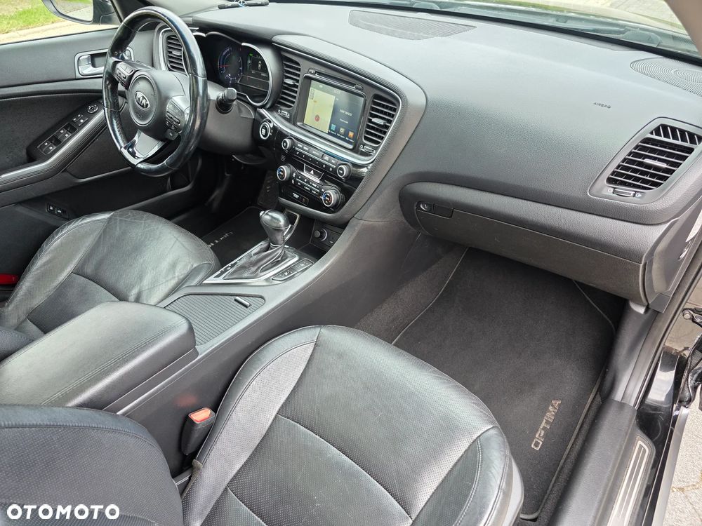 Kia Optima 2.0 CVVT Spirit - 23