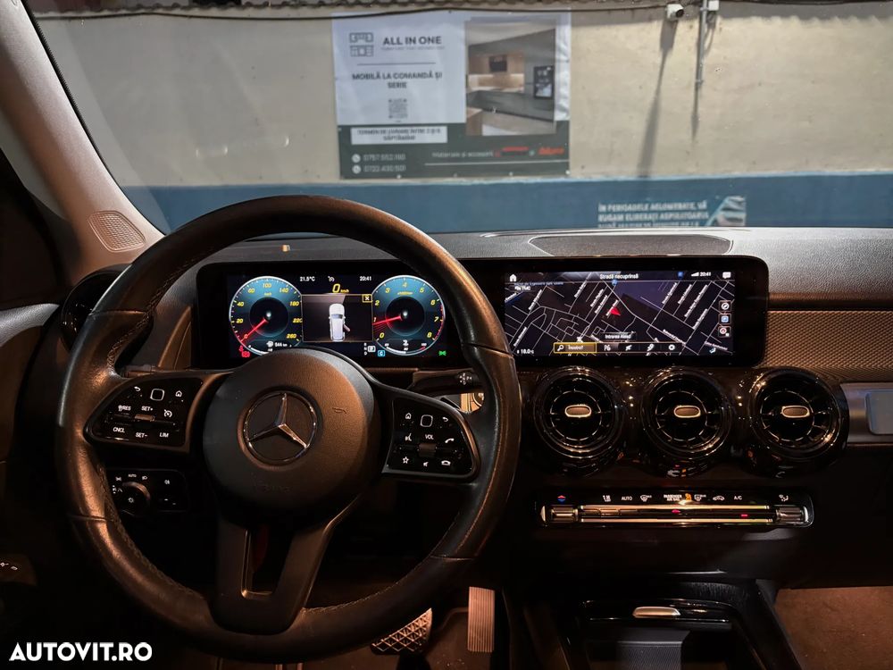 Mercedes-Benz GLB 180 7G-DCT Progressive - 10