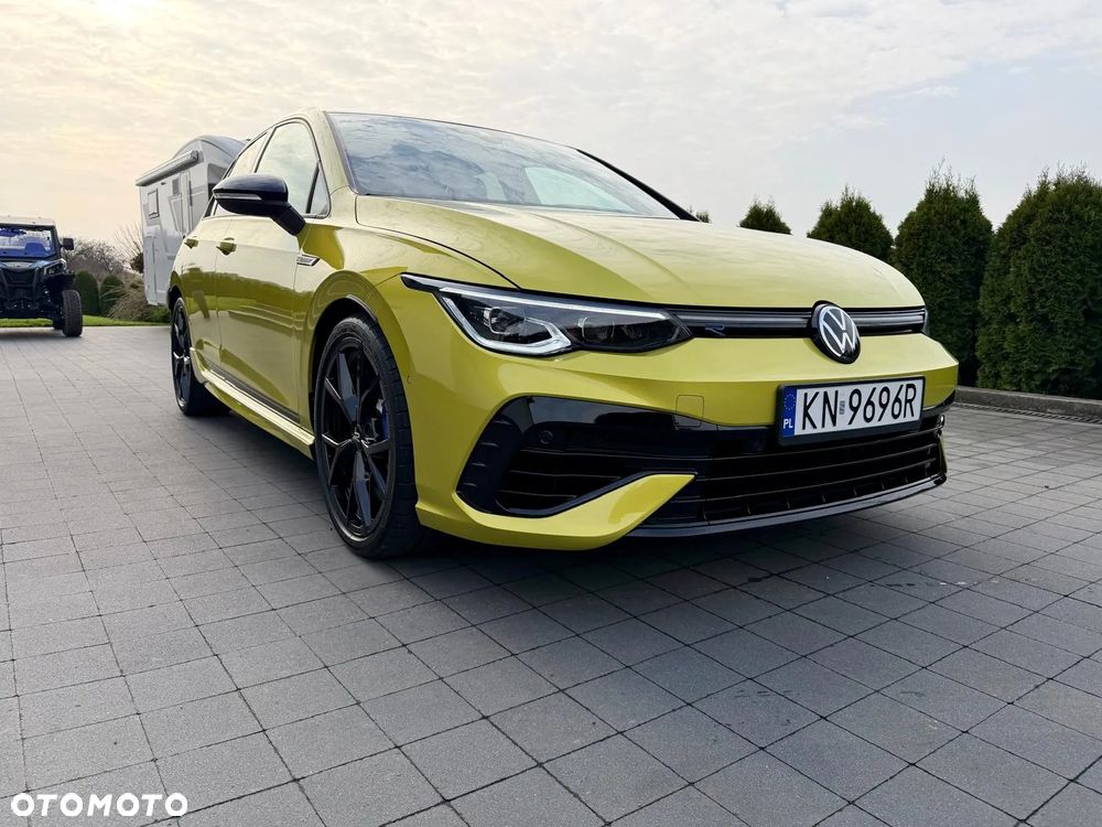 Volkswagen Golf - 2