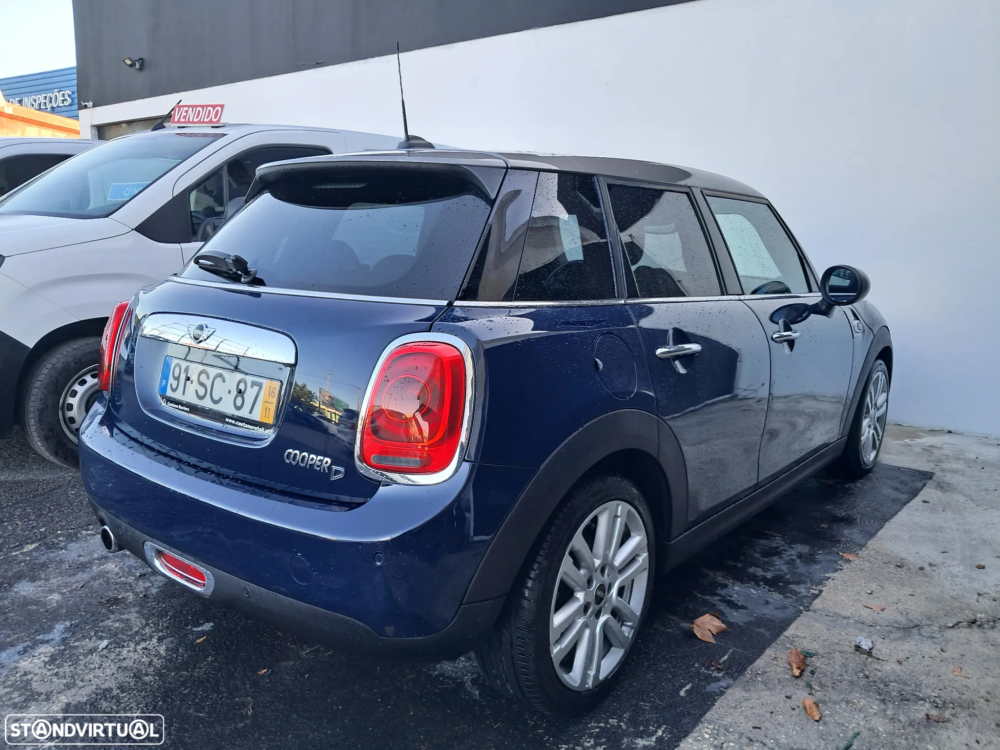 MINI 5 Portas Cooper D - 10