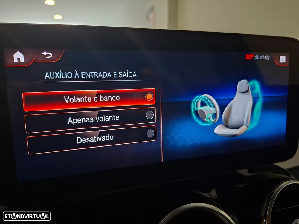 Mercedes-Benz GLC 300 de 4Matic 9G-TRONIC AMG Line Plus - 24