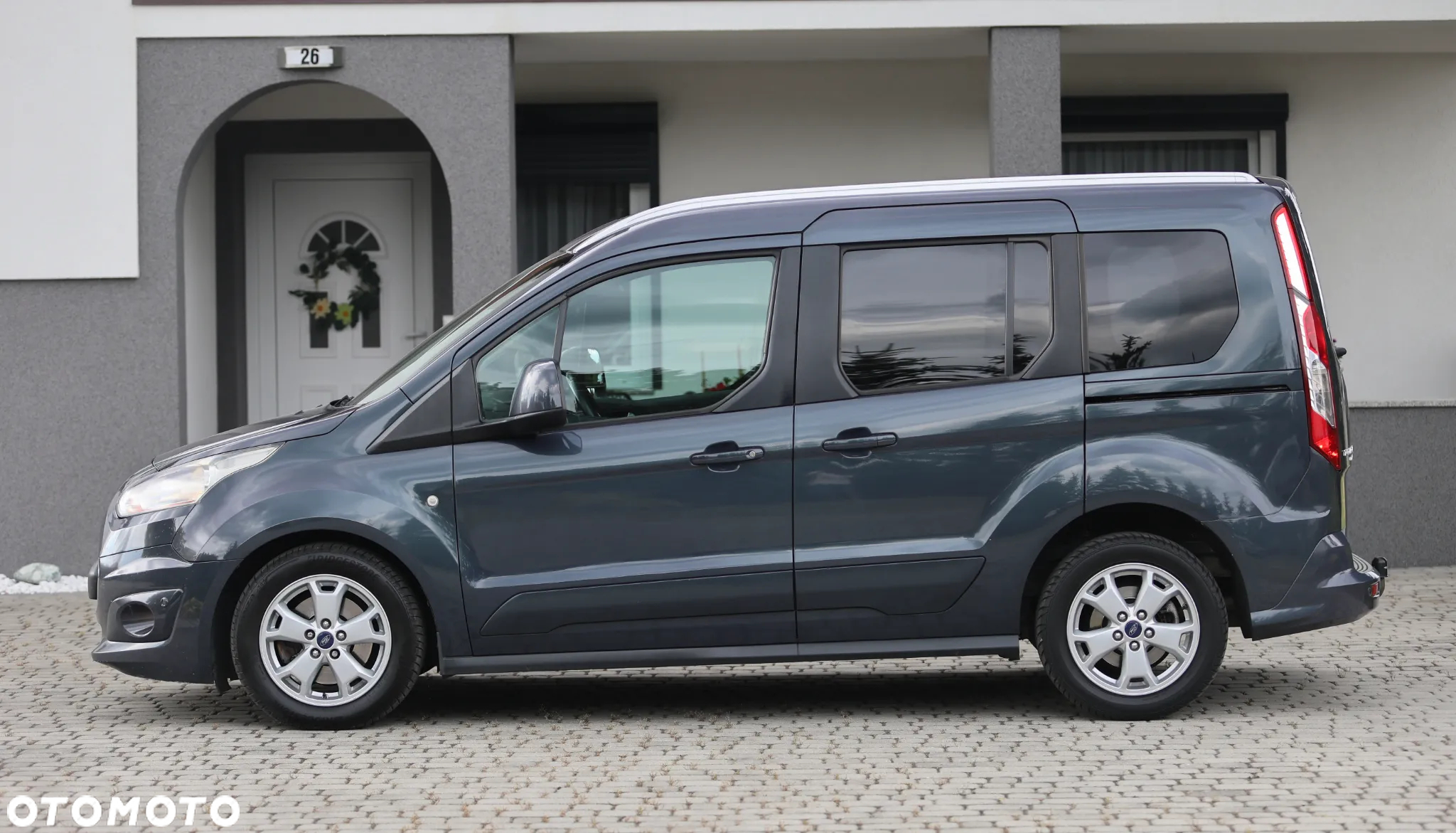 Ford Tourneo Connect - 4