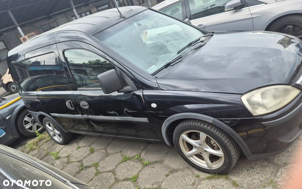 Opel Combo C - 8