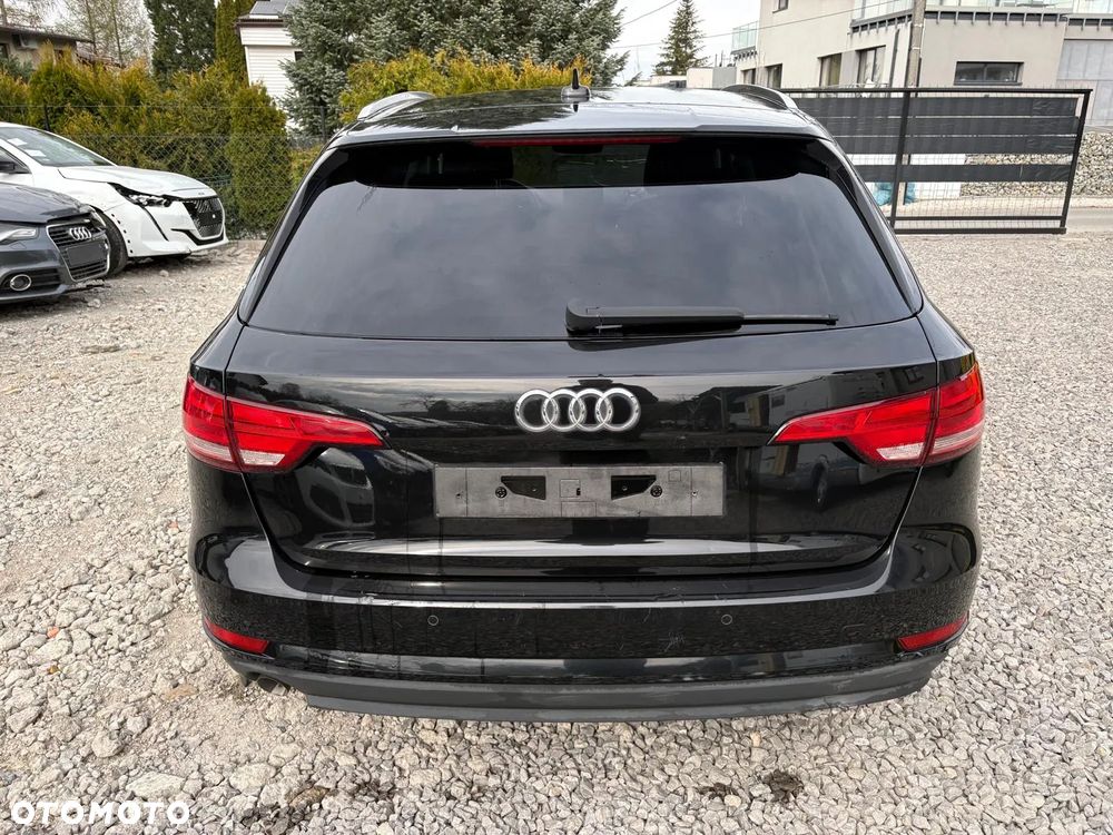 Audi A4 Avant 2.0 TDI design - 14