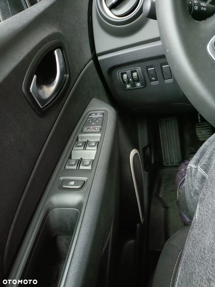 Renault Captur - 9