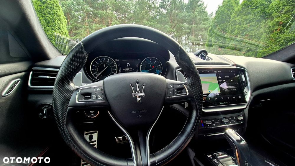 Maserati Ghibli Modena - 21