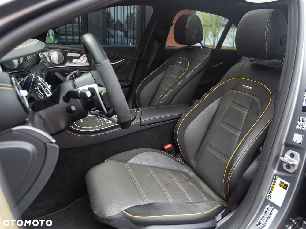 Mercedes-Benz Klasa E AMG 63 S 4-Matic+ - 19