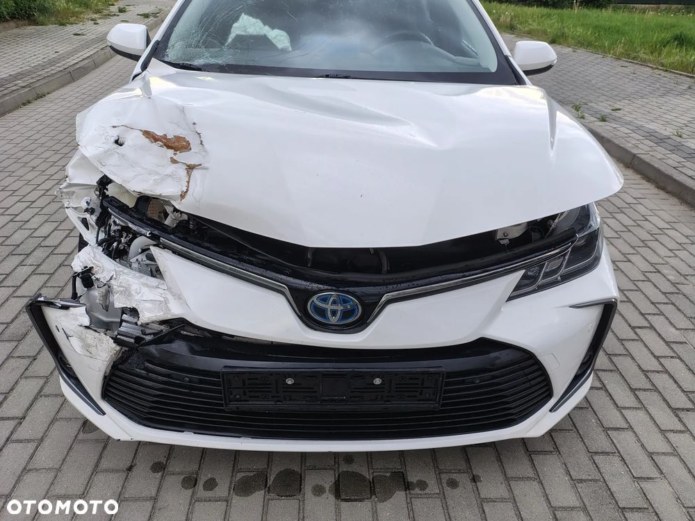 Toyota Corolla - 22