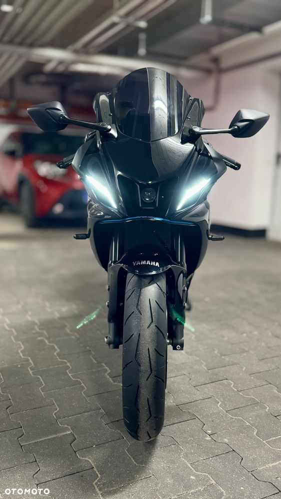 Yamaha R7 - 20