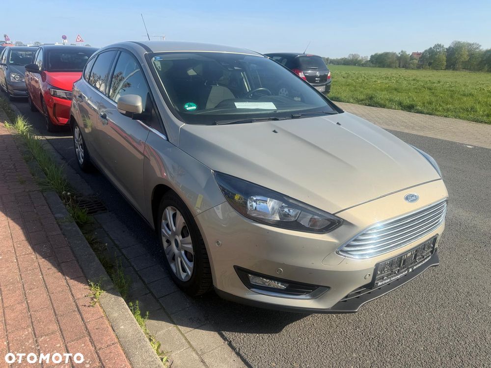 Ford Focus 1.5 EcoBoost Start-Stopp-System Business Edition - 4