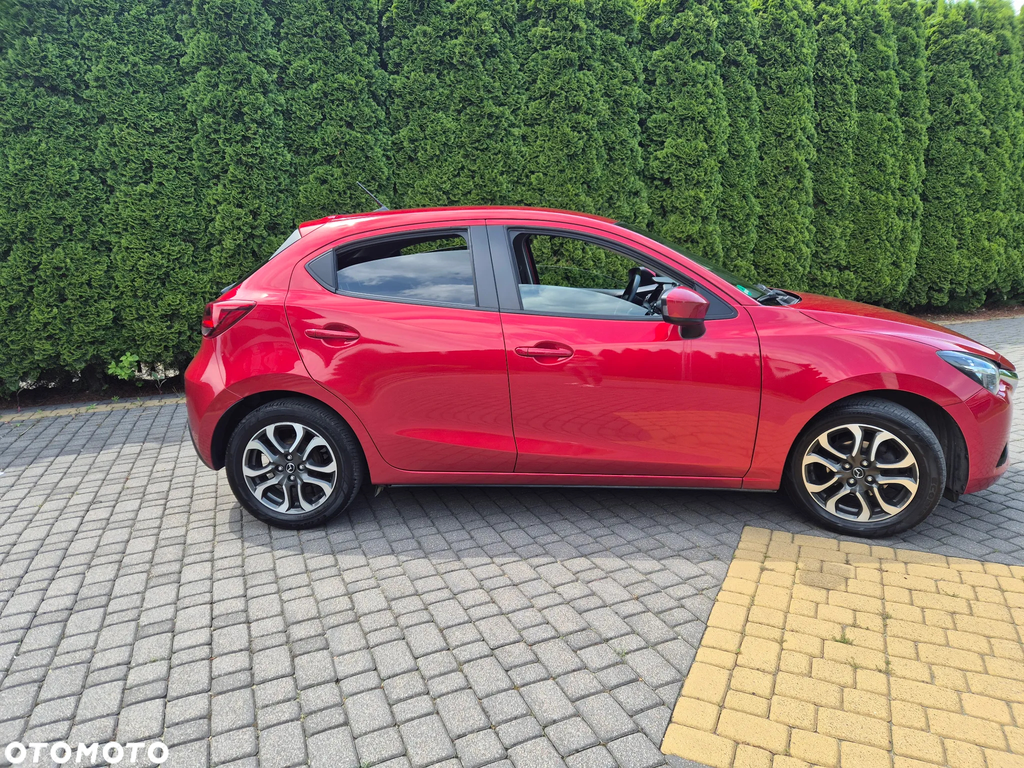 Mazda 2 SKYACTIV-G 90 Exclusive-Line - 5