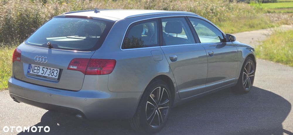 Audi A6 - 6