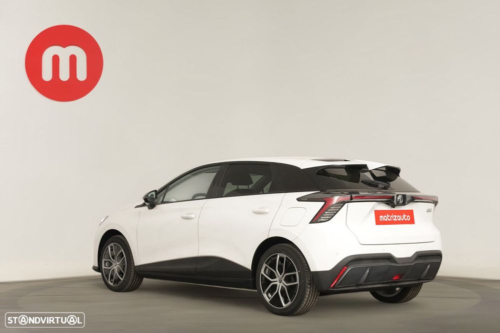 MG MG4 64 kWh Luxury - 3