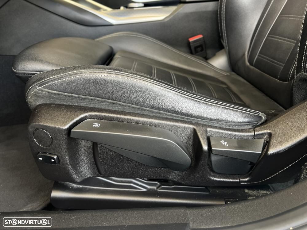 BMW 330 e Pack M Auto - 17