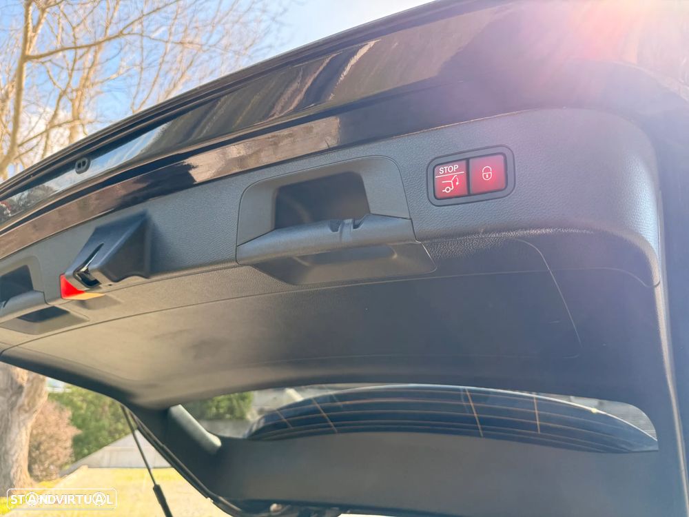 Mercedes-Benz EQC 400 4Matic AMG Line - 12