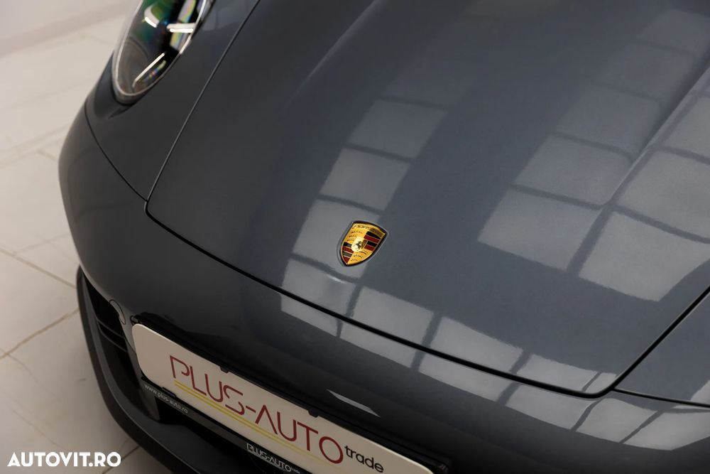 Porsche 911 Carrera PDK - 6