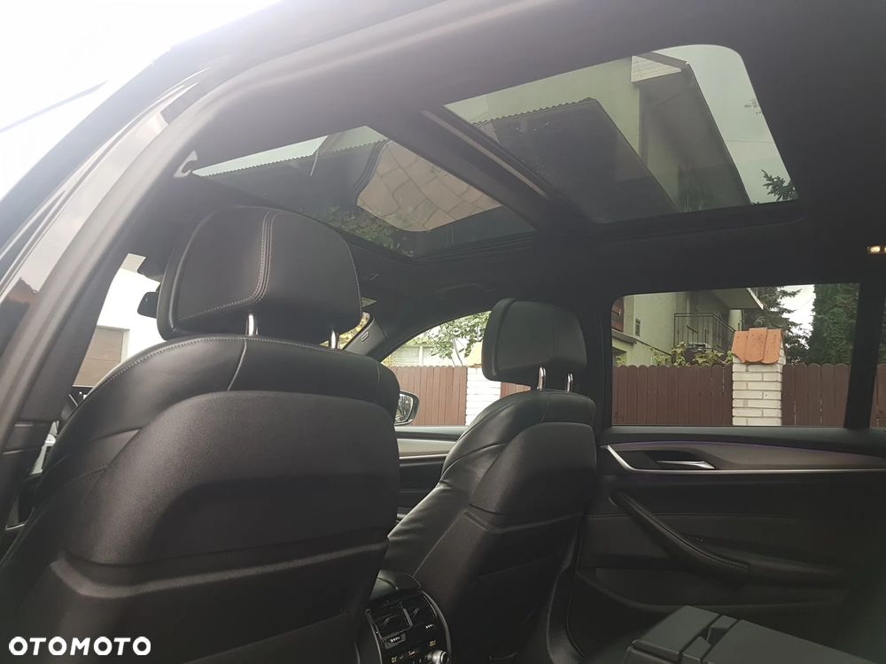BMW Seria 5 520d M Sport sport - 19