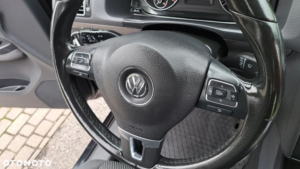 Volkswagen Touran 2.0 TDI DPF DSG Highline - 23
