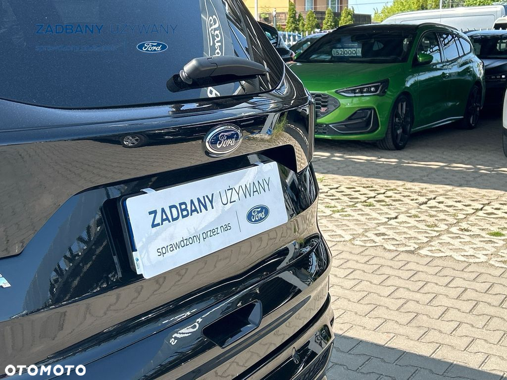 Ford Kuga - 10