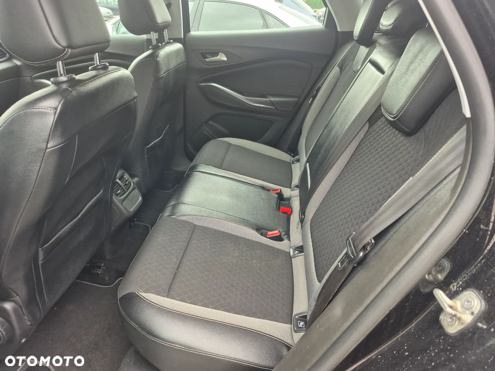 Opel Grandland X - 13
